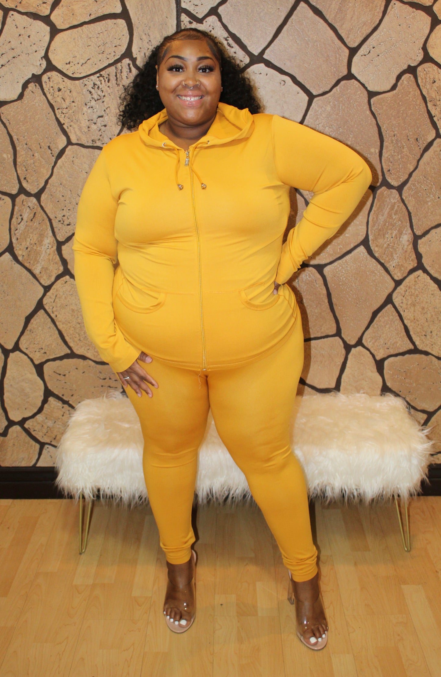 On Chill Set (Mustard)